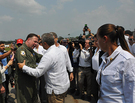 Wayne Capps meeting with the president of Colombia as we were delivering humanitarian aid to Venezuela last year.